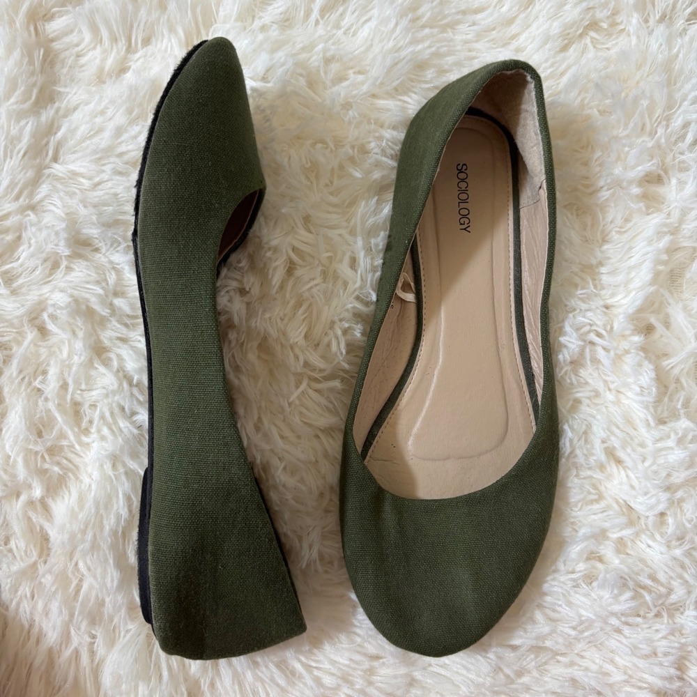 Sociology Womens Olive Green Canvas Ballet Flats Round Toe Slip On Shoes Size 6